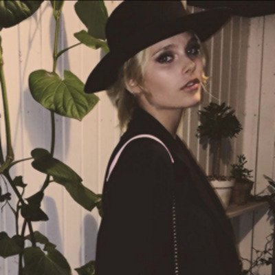 TellureRelicta's profile picture. ⠀⠀⠀⠀⠀「6ᴛʜ ʏᴇᴀʀ」♔ ❝Nᴇᴠᴇʀ ᴛʀᴜsᴛ ᴀɴʏᴛʜɪɴɢ ᴛʜᴀᴛ ᴄᴀɴ ᴛʜɪɴᴋ ғᴏʀ ɪᴛsᴇʟғ ɪғ ʏᴏᴜ ᴄᴀɴ'ᴛ sᴇᴇ ᴡʜᴇʀᴇ ɪᴛ ᴋᴇᴇᴘs ɪᴛs ʙʀᴀɪɴ.❞