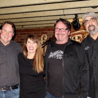 Double Door Inn 43 (@doubledoordoc) 's Twitter Profile Photo