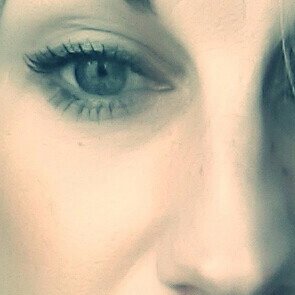 billylud's profile picture. Je fais parfois pipi sous la douche et je suis fan de Maigret !!!