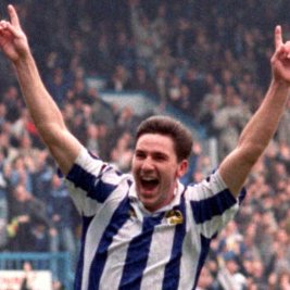 Wednesday missives with a transatlantic accent | Cofounder @owlsamericas | Occasionally upbeat given 30+yrs opposing evidence #SWFC