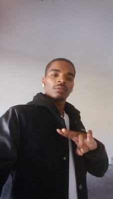 tarentenno52's profile picture. #fly #inno