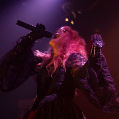 Mayu_StealBlood's profile picture. Steal†Blood のMayu(Vo)です。アコースティックユニットは、Egoist Noname 。そのうちアコギで弾き語りデビューするかも？笑