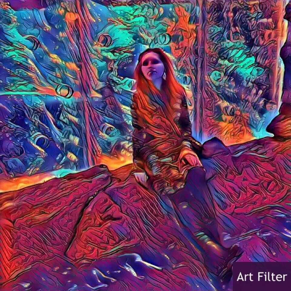 zoiatomica's profile picture. Language enthusiast. Love #Romania #MiaMartina fan #heartbreaker #followme
03.11.13 @ParisHilton followed me