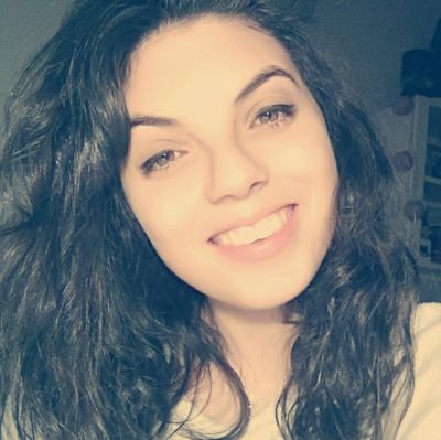 MartaLens's profile picture. Are you talking to me?