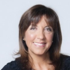 TeresaYusta3's profile picture. Periodista especializada en comunicación radiofónica. Escritora.  Conferenciante en UNATE.