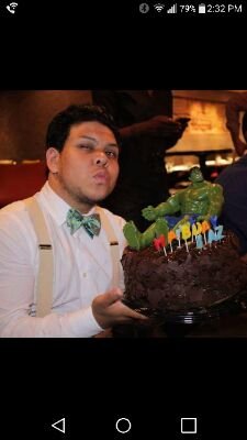 khmersos's profile picture. Chill....love food lol