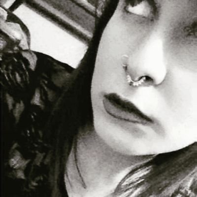 GOTHGIRL MODEL DEATHCORE , SLAMMING, MOSHING, BLACK METAL LOVER ❤ snapchat bone_scene
Instagram xime_bones