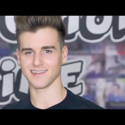 Tal_Fishman1's profile picture. Subscribe to the best youtuber!!!! Reaction Time😆his the king of YouTube 👑