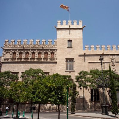 The Valencian Asiatic Society. Acostem als valencians a l'Àsia, i vice versa.. #sillkroad #obor #西班牙 #valenciandiplomacy #quierocorredor