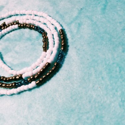 💙❤️#DSU❤️💙 || Helping ladies feel confident across campus one bead at a time. || 💕💋✨DM FOR MORE INFO 💗daretobewaisted@gmail.com || Cash App Friendly ☺️