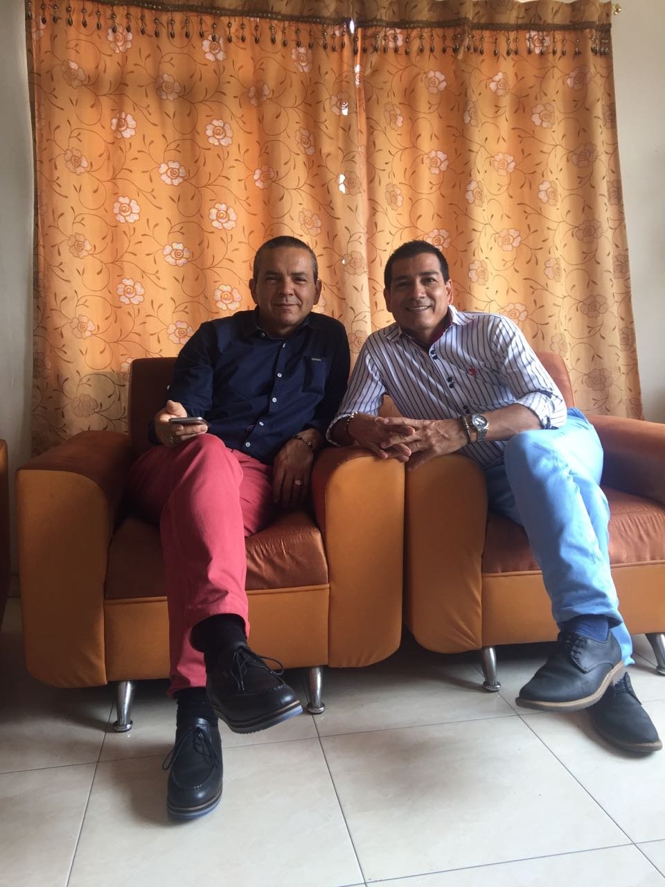 Hubert_Cali's profile picture. Venta y servicio técnico de básculas y balanzas electrónicas, mecánicas, registradoras. Ventas por mayor y detal. Cel. 310 288 9390.