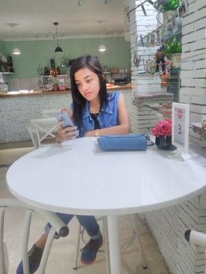 Mariauzha's profile picture. FKIP-PGSD Unisri '14