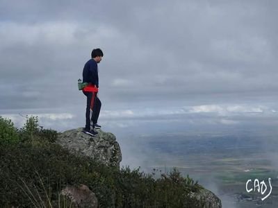 NO HE NACIDO PARA UN SOLO RINCÓN , MI PATRIA ES TODO EL MUNDO VISIBLE