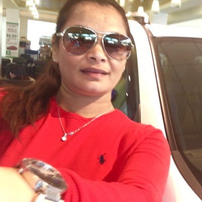 DoergaSandhia's profile picture. Love my life