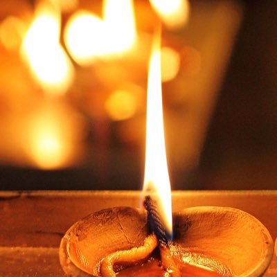 gunesh_y's profile picture. Your life is not determined by what happens to you, but by how you respond to what happens.