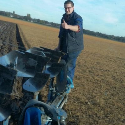 akkerbouw / Eigenaar Frijters Agriservice / mbo 4 plantenteelt / Fijnaart / Dienstverlening agri en industrieel /