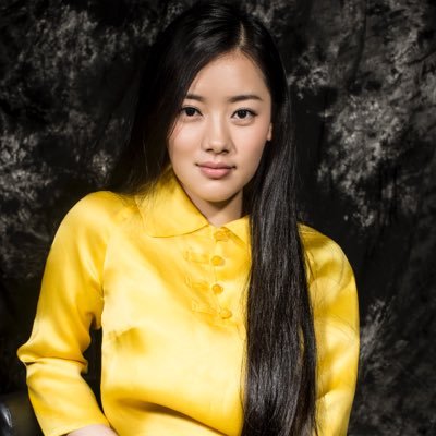 My name is LiuYi,a Chinese fashion designer.I particularly like Chinese traditional culture so that l have designed our Chinese-style clothing.