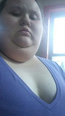 admarie2's profile picture. I love dogs and kids and love movies