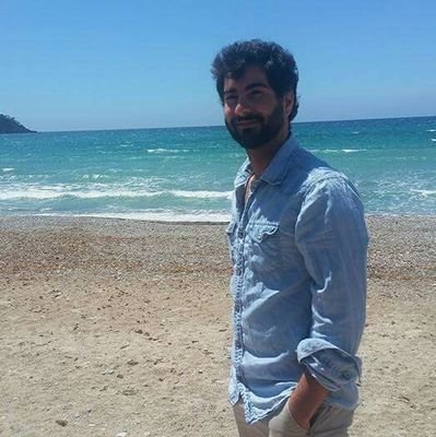 Máster Gestión Deportiva, INEF de Cataluña, Barcelona.
Master Management des Événements et Loisirs Sportifs université Paris-sud @M2MELS
