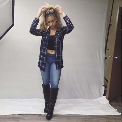 ajxhansen's profile picture. The names Alexis❣️|| Taken by the best human walking planet Earth💕|| Love da best fran🤕😇||  Netflix and pop tarts🍿||