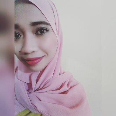 Jangan merasa rendah diri kerana anda tiada sijil kerana impian besar anda lebih hebat dari sebarang sijil di dunia.