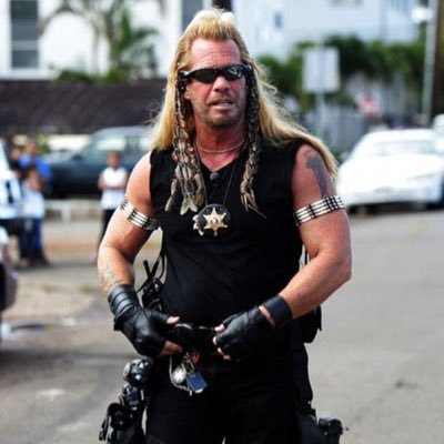 thiccdog's profile picture. investigate 17/38!