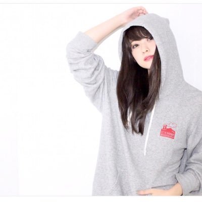 orioriorika's profile picture. ouバドミントン 阪神ファン