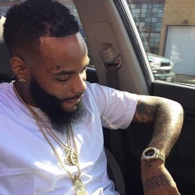 flyshitonly2117's profile picture. Legendary👑 I Ain't Worried What Nobody Else Is Doing . I Be 🆒 How I Be 🆒