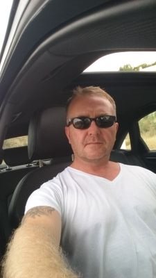 sexismadness's profile picture. Clarification.
