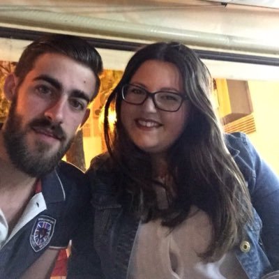 antonhito93's profile picture. caerse esta permitido, levantarse es obligatorio ;)......protege tus pensamientos que la vida es tuya...(8)