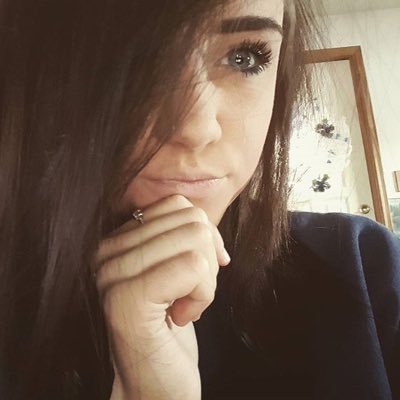 JennNicole13's profile picture. 23. BSU. Art major.🎨