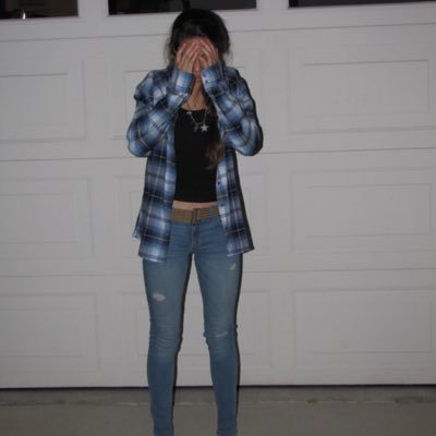 hannahmonty4's profile picture. I think I'm supposed to put something here...