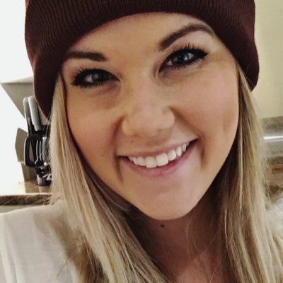 jennareid13's profile picture. 