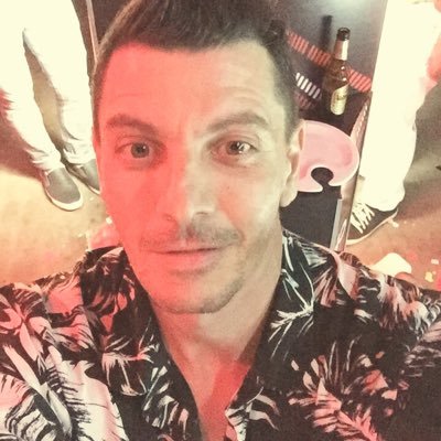 Com.social-Periodismo. Soy 1 tipo simple x más q digan lo contrario. Soy Claro. Aca no tengo filtro pero si valores.