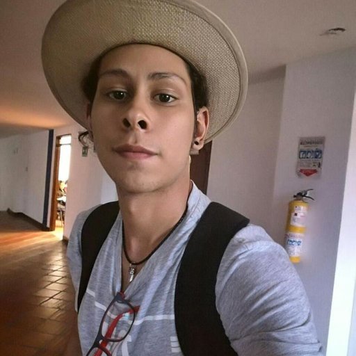 Fotografo y amante de la naturaleza
Estudiante de Ingenieria ambiental y sanitaria
Uniautonoma del Cauca
instagram/christopherc2598