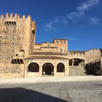 learn2tweet2017's profile picture. We are students in Cáceres, Spain from an English Academy & two K-12 schools learning how to tweet in English! ---- #FollowUs #Síguenos