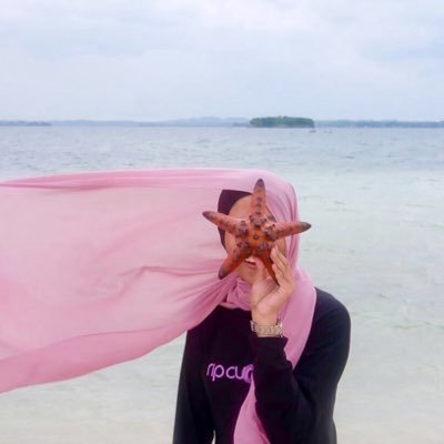 iamtnf's profile picture. Tengku N. Fatin