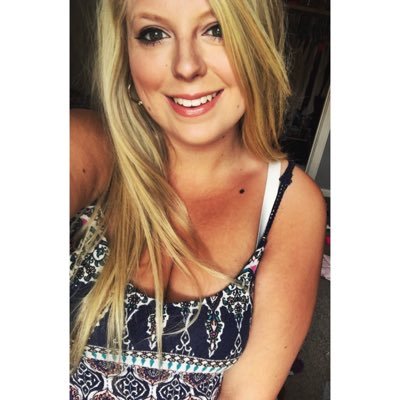 courtneyy6578's profile picture. 