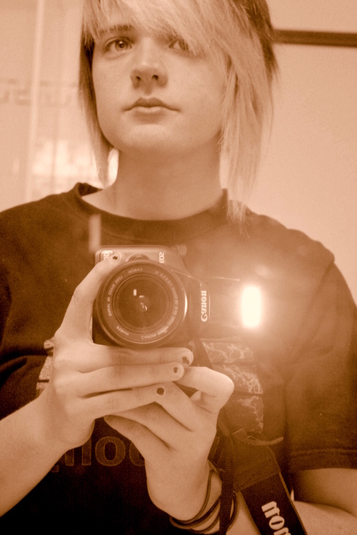 Kowboii's profile picture. Just your average girl. 21. in a amazing relationship. studying Event Management.