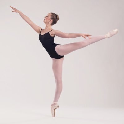 Dancer•Model•Singer•14 Ballet West PTD Musical.ly:@altasweet 💖