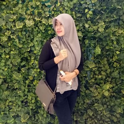 pratiwiputriprn's profile picture. 