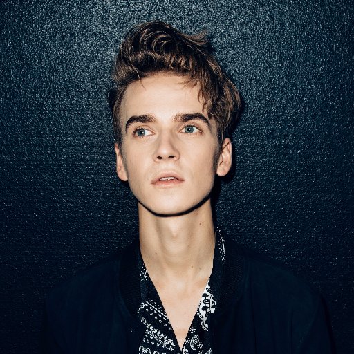 Joe Sugg Profile