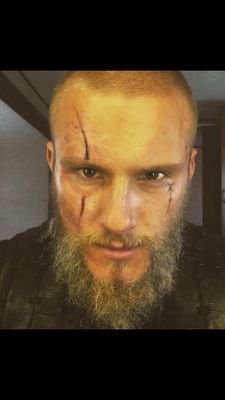 Alexander Ludwig  noticed me 01.09.16 💘   1 retweet  03.09.16 🎉 2 retweet 08.09.16 😍  1 retweet 10.09.16 😘 1 retweet 16.09.16 ❤ • fan account • ♡