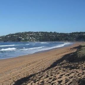 RachBailey84's profile picture. 