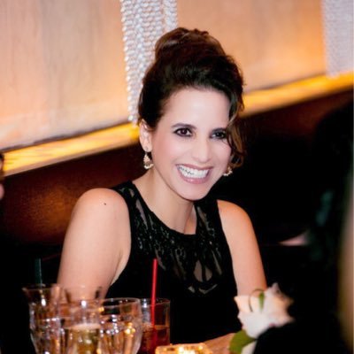 Angellile's profile picture. Singer, mommy, business woman, artist.... dreamer, romantic,optimist, great speller ;-)