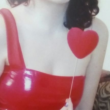 lVWskG2V0r2iXmI's profile picture. Μόνο άντρες δέχομαι στο προφιλ👍👍👍👍👍👍👍