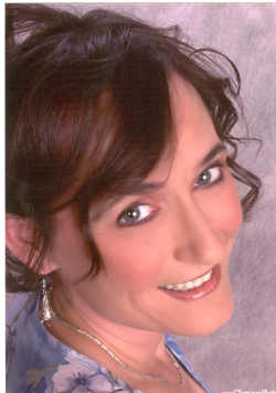 Dr Viscardi is board certified and has special interests in Weight Loss & Aesthetics.  She also takes care of the entire family!