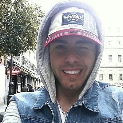 tennyita's profile picture. Ingeniero, diseñador, deportista, gamer y en mis tiempos libres subo videos:  https://t.co/Zd1JiUD1mL