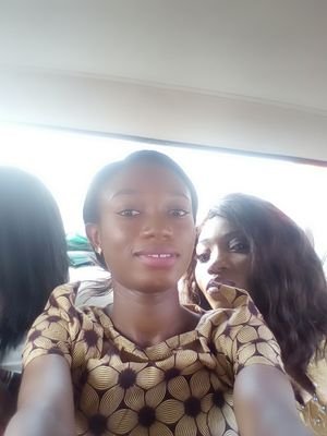 Mhizayomee's profile picture. 