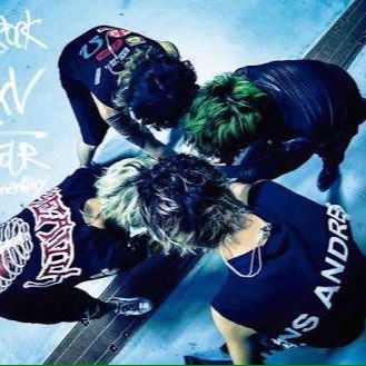 JK1 16歳 大阪住み ONE OK ROCK専用アカウント ONE OK ROCK💕💕💕無言フォローすいません(｡-_-｡)OORerさん、ONE OK ROCK好きな人、フォローして下さい！ Ambitions 2018 DOME TOUR inFukuoka 参戦！